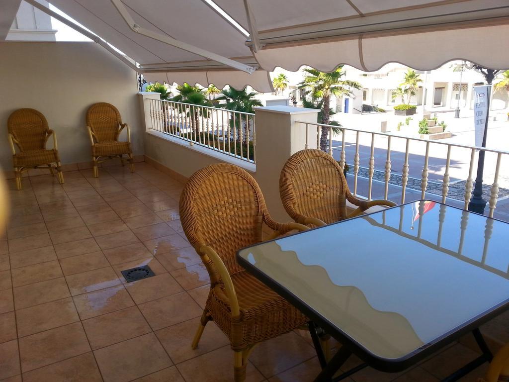 Apartamento Plaza Espana Нерха Экстерьер фото